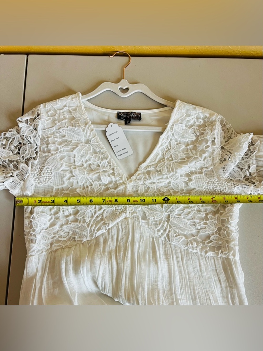J Gee Elegant White Lace Empire-Waist Boho Maxi Dress Size Medium - Picture 12 of 14